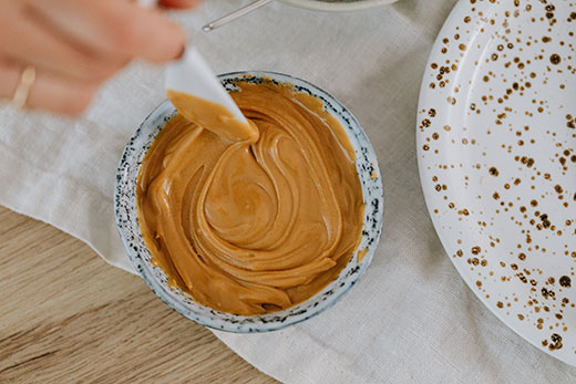 https://www.ksre.k-state.edu/news/images/news-stories/2022/family-con-science/peanut-butter.jpg